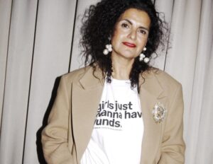 leyla piedayesh kinder